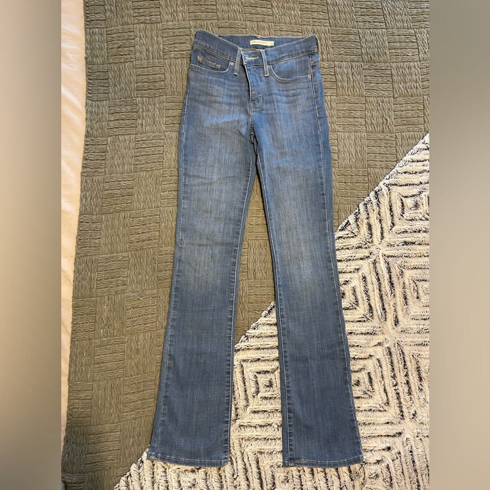 Levi’s 315 Shaping bootcut jeans